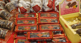 Lebkuchen and Dominos